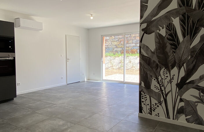 5 PIÈCES 91.7 M2 381 M2 CUERS ( 83390 ) RESIDENTIEL ' LES HAU... — photo 4