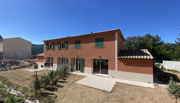 Villa / Maison 5 pièces  à vendre Cuers 83390