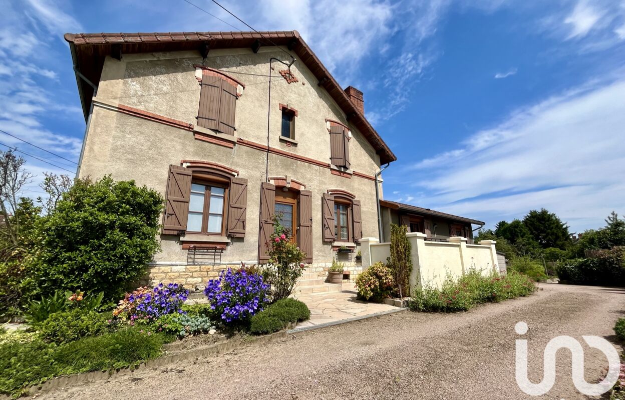 maison 5 pièces 132 m2 à vendre à Montceau-les-Mines (71300)