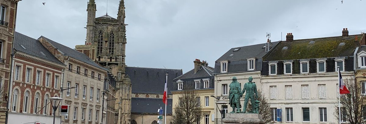 Commerce 1 Pièce 812 m² à louer à Saint-Léonard (76400)