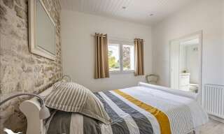 Maison 10 Pièces 136 m² à vendre à Muron (17430)