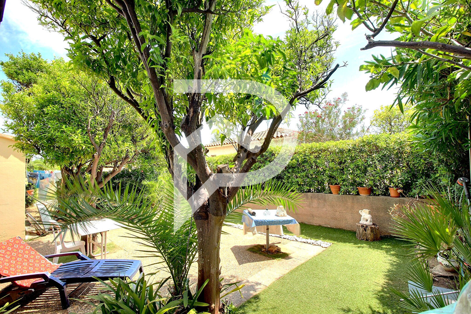 Villa / Maison  T6 à vendre Lavandou (Le) 83980