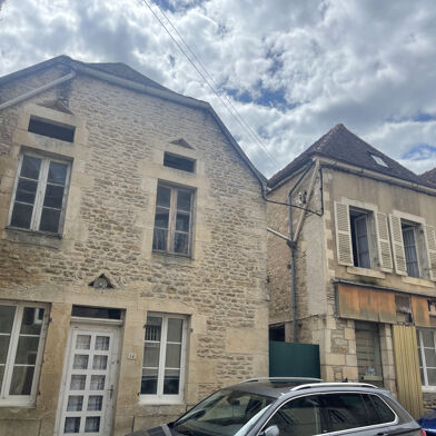 Maison 7 pièces 130000 €