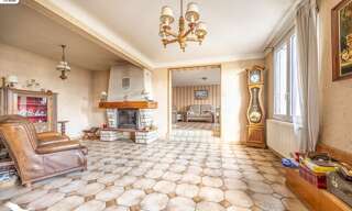 Maison 7 Pièces 146 m² à vendre à Aiffres (79230)