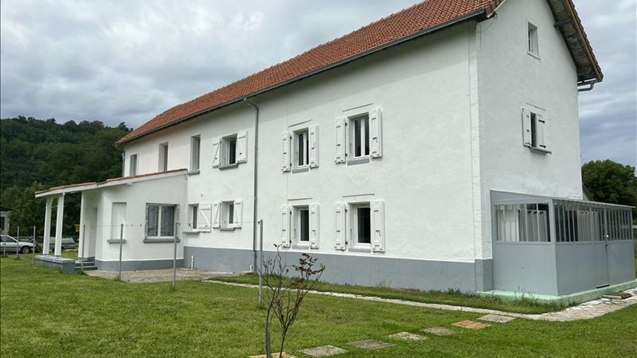 maison 7 pièces 222 m2 à vendre à Capdenac-Gare (12700)