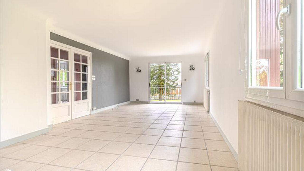 maison 6 pièces 157 m2 à vendre à Chaptelat (87270)