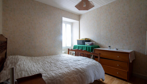 Villa / Maison 4 pièces  à vendre Saint-Jean-d'Angély 17400