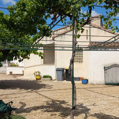 Maison 10 pièces 244 m²