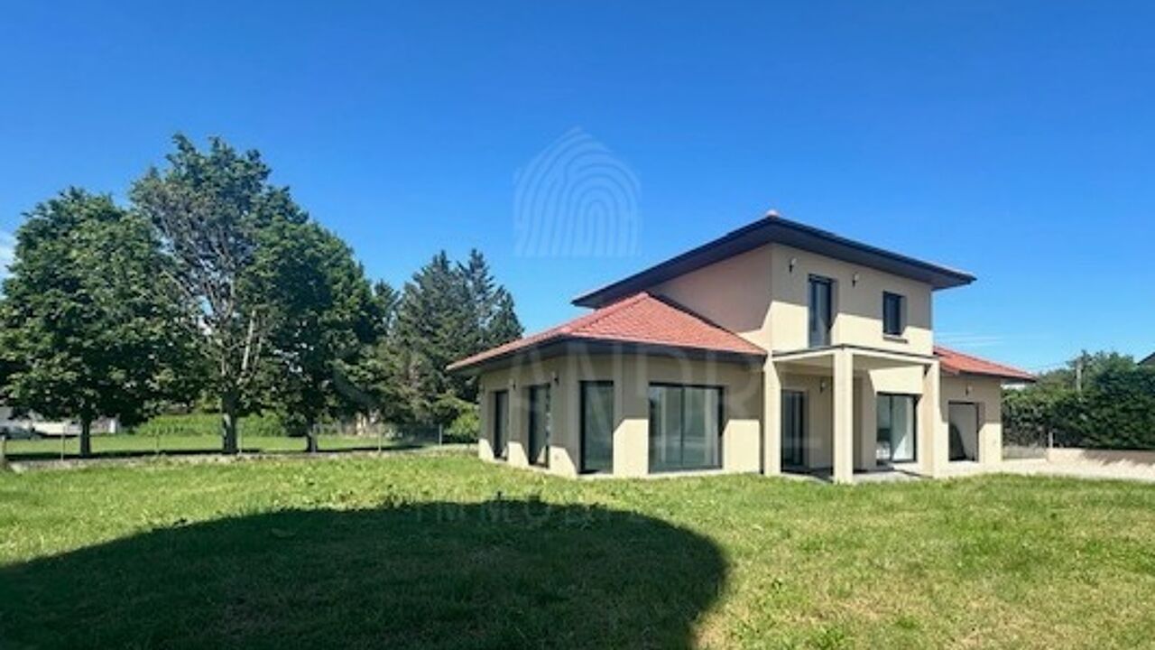 maison 5 pièces 140 m2 à vendre à Beaurepaire (38270)