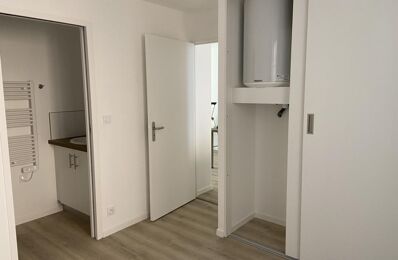 location appartement 545 € CC /mois à proximité de Salles-Curan (12410)