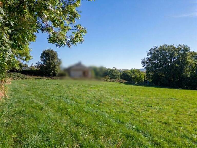 En exclusivité — Terrain constructible d'exception sur les plateaux de l'Aubrac — photo 1