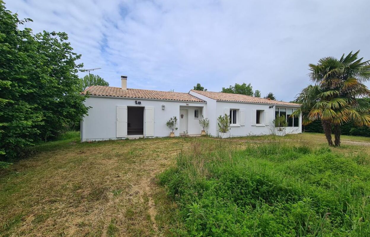 maison 4 pièces 140 m2 à vendre à Breuillet (17920)