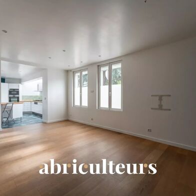 Maison 6 pièces 126 m²