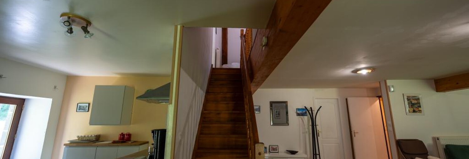 Maison 11 Pièces 280 m² à vendre à Rochefort-Montagne (63210)