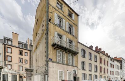 vente immeuble 82 650 € à proximité de Les Martres-de-Veyre (63730)