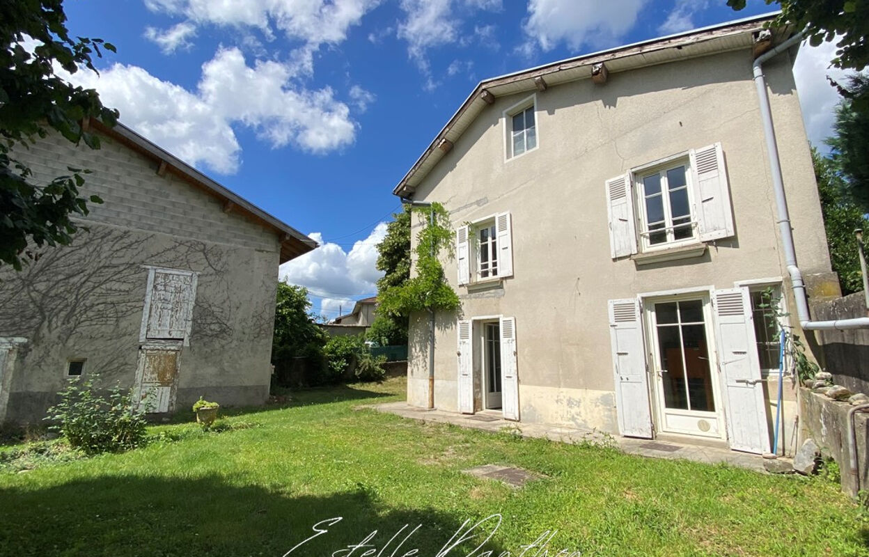 maison 5 pièces 140 m2 à vendre à Voiron (38500)
