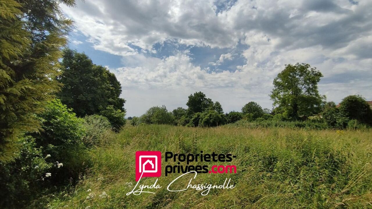 terrain  pièces 2500 m2 à vendre à La Pacaudière (42310)