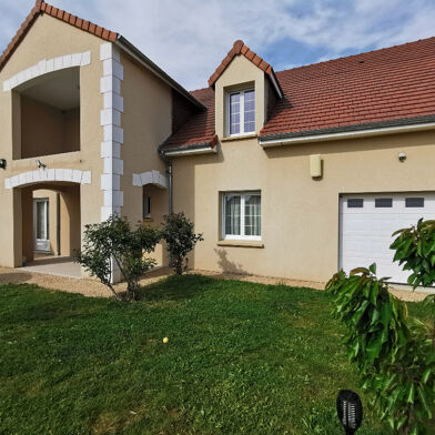 Maison 8 pièces 220 m²