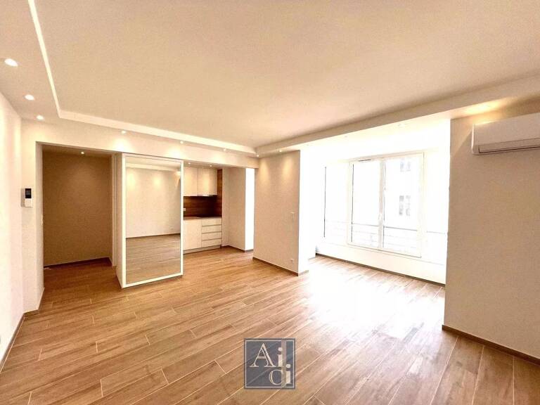 Appartement 3 pièces Cannes Grand Hôtel — photo 1