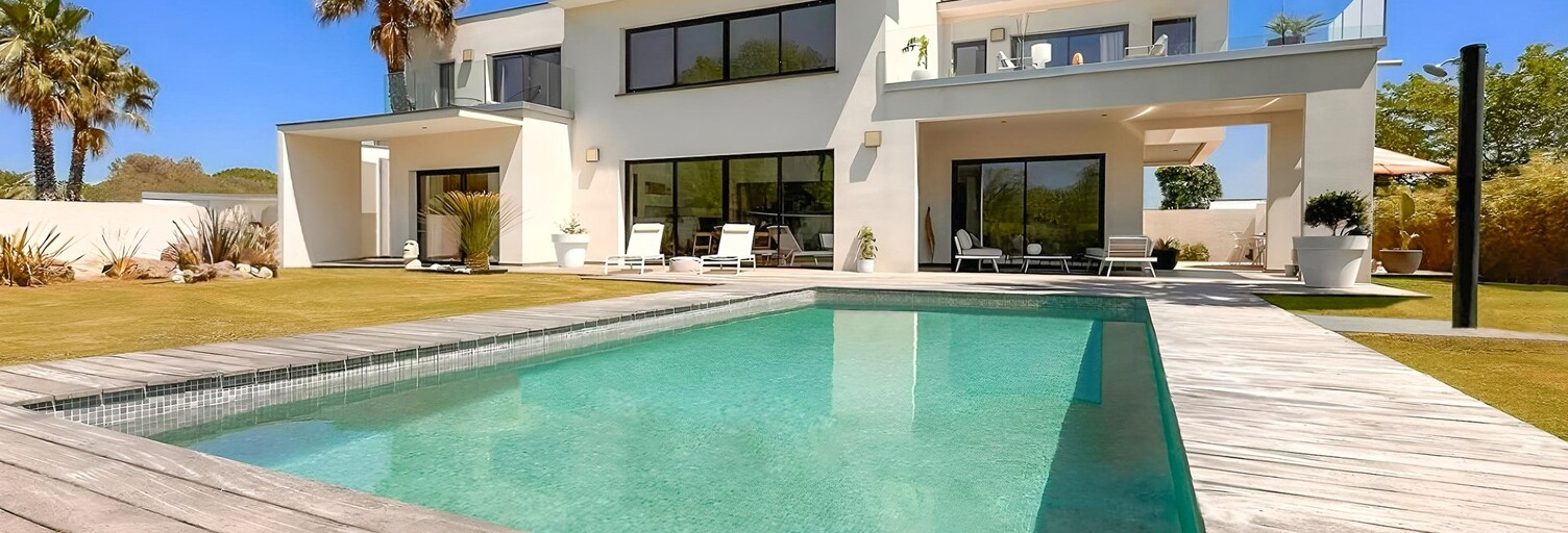 Maison 6 Pièces 237 m² à vendre à Agde (34300)