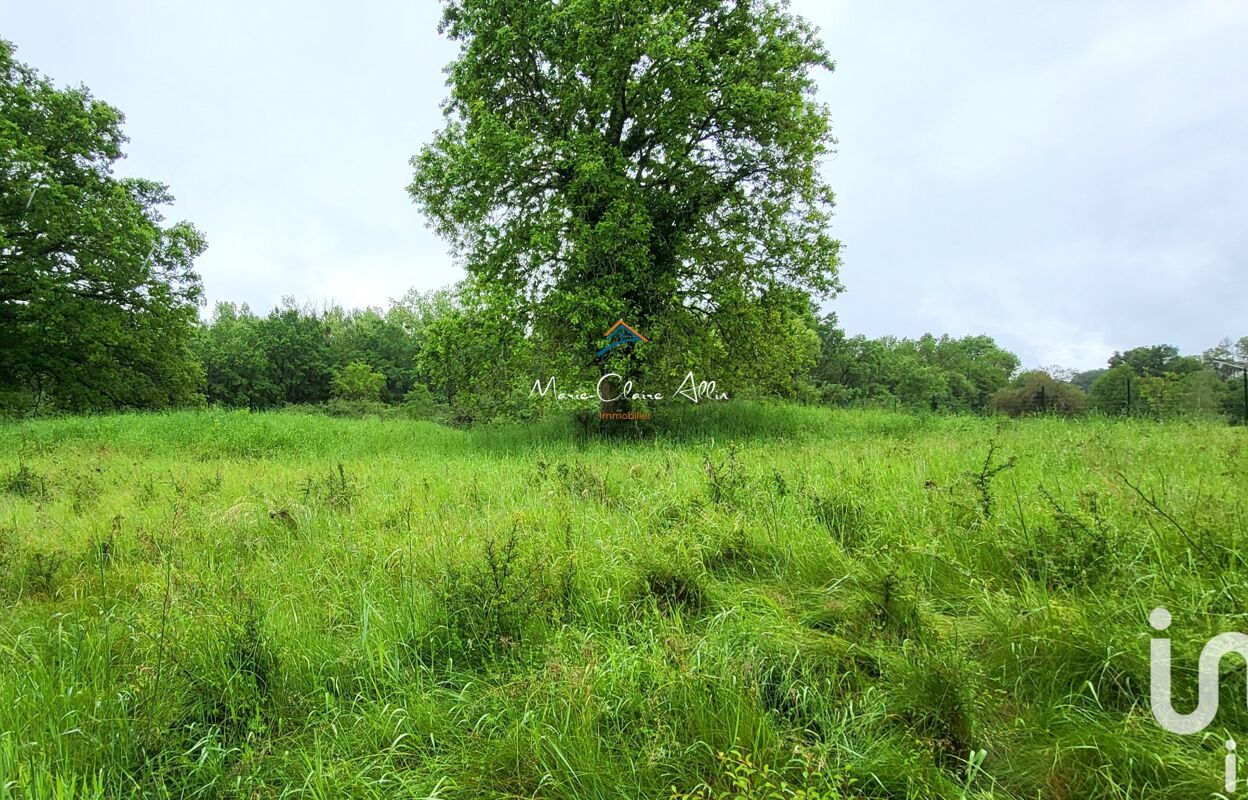 terrain  pièces 1378 m2 à vendre à La Ferté-Saint-Cyr (41220)