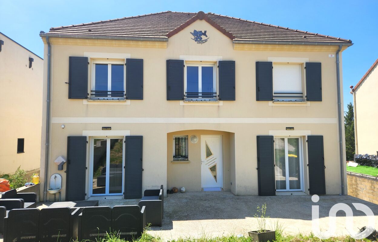 maison 6 pièces 154 m2 à vendre à Crécy-la-Chapelle (77580)