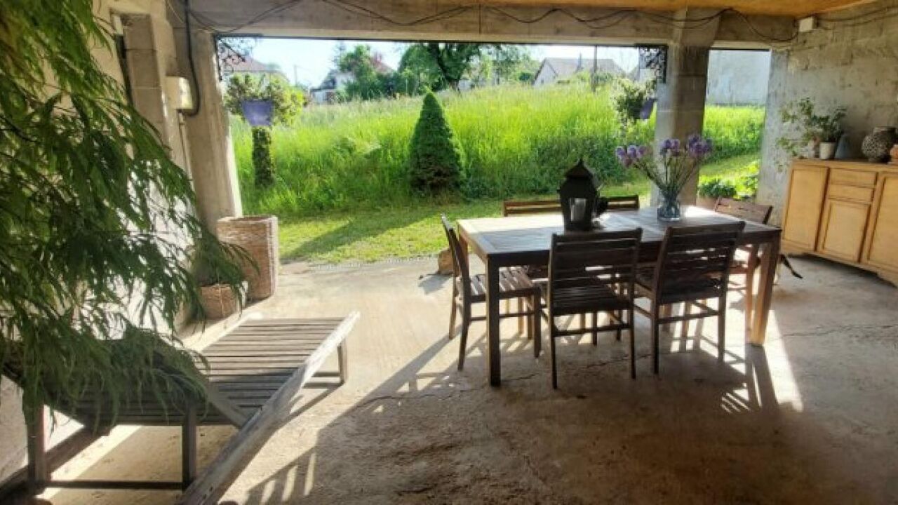 maison 6 pièces 188 m2 à vendre à Ornans (25290)