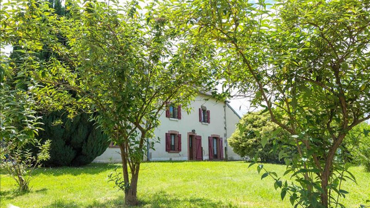 maison 4 pièces 114 m2 à vendre à Janaillat (23250)