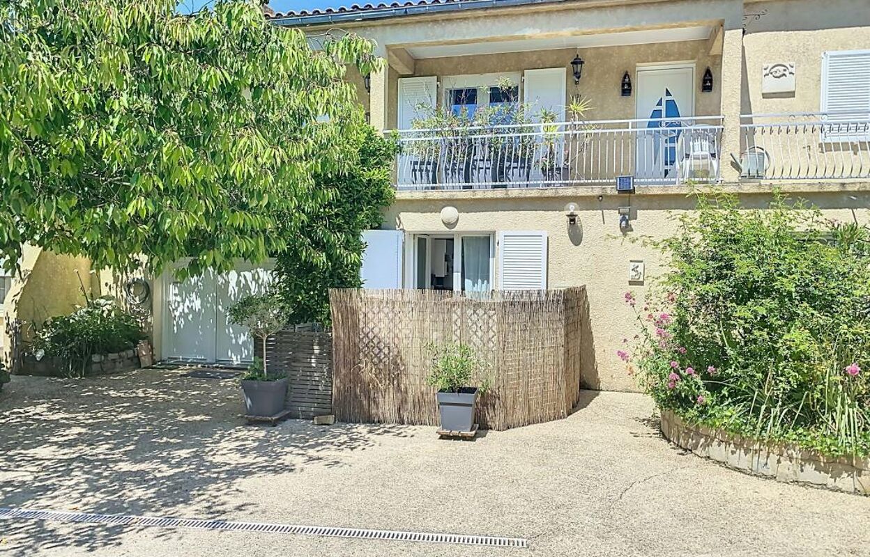 maison 13 pièces 261 m2 à vendre à Aytré (17440)