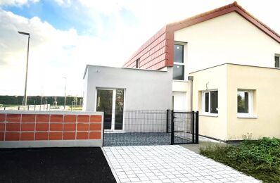 location maison 900 € CC /mois à proximité de Saint-Cyr-de-Favières (42123)