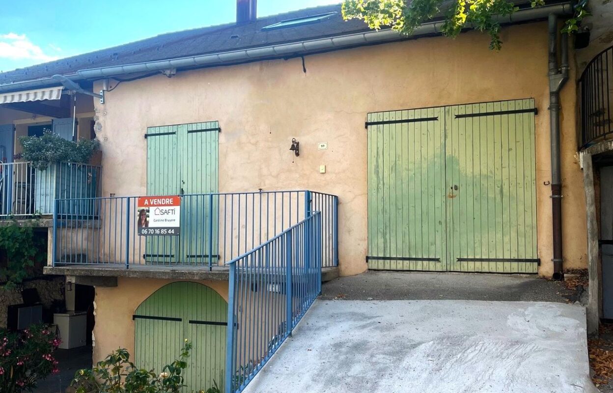 maison 5 pièces 112 m2 à vendre à Turriers (04250)