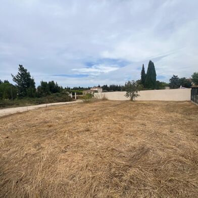 Terrain 407 m²