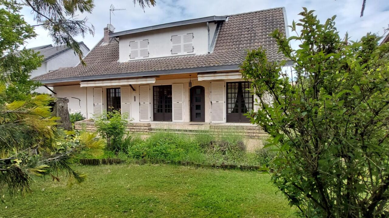 maison 5 pièces 128 m2 à vendre à Gourdon (71300)