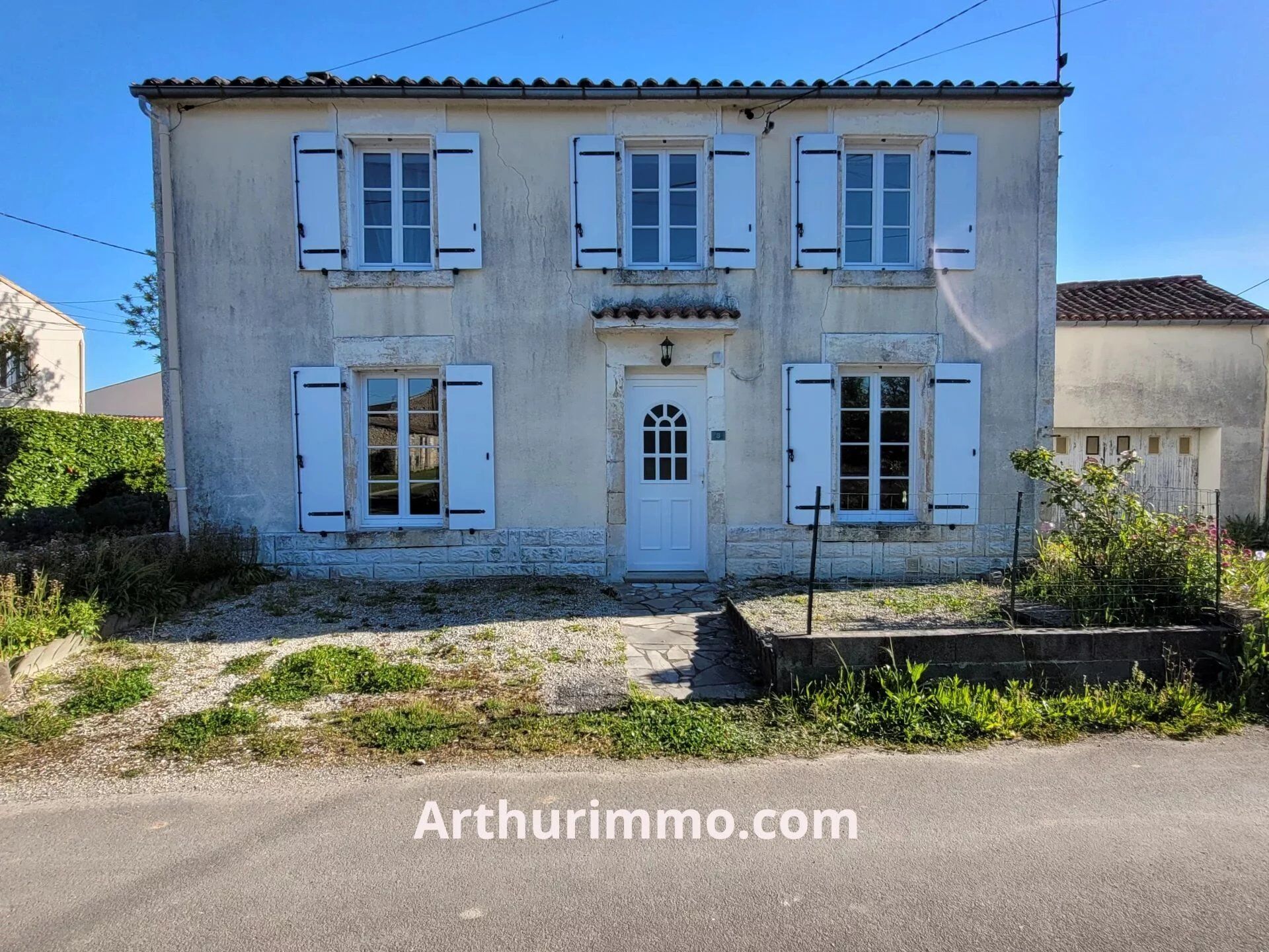 Vente Maison 87m² 4 Pièces à Saint-Hilaire-la-Palud (79210) - Arthurimmo