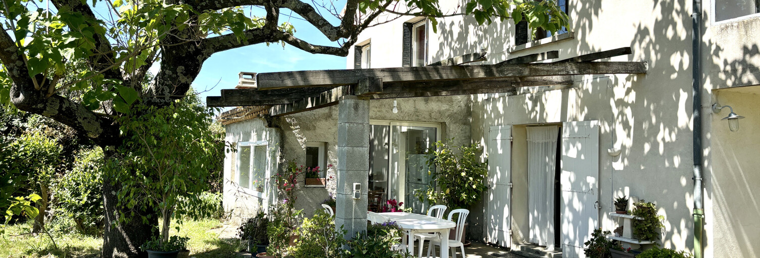 Maison 7 Pièces 145 m² à vendre à Villedieu (84110)