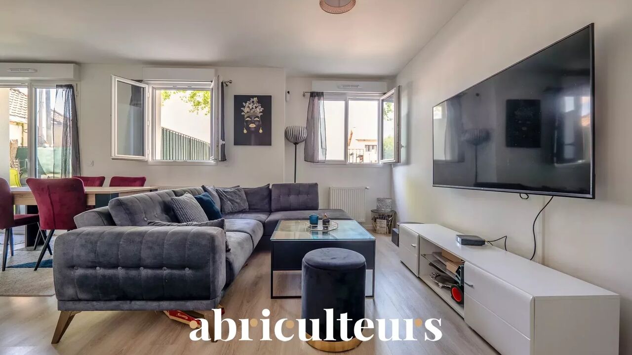 appartement 3 pièces 69 m2 à vendre à Vaujours (93410)
