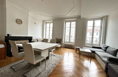 location appartement 2 400 € CC /mois à proximité de Lyon 5 (69005)