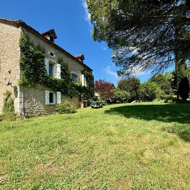 Maison 15 pièces 575000 €