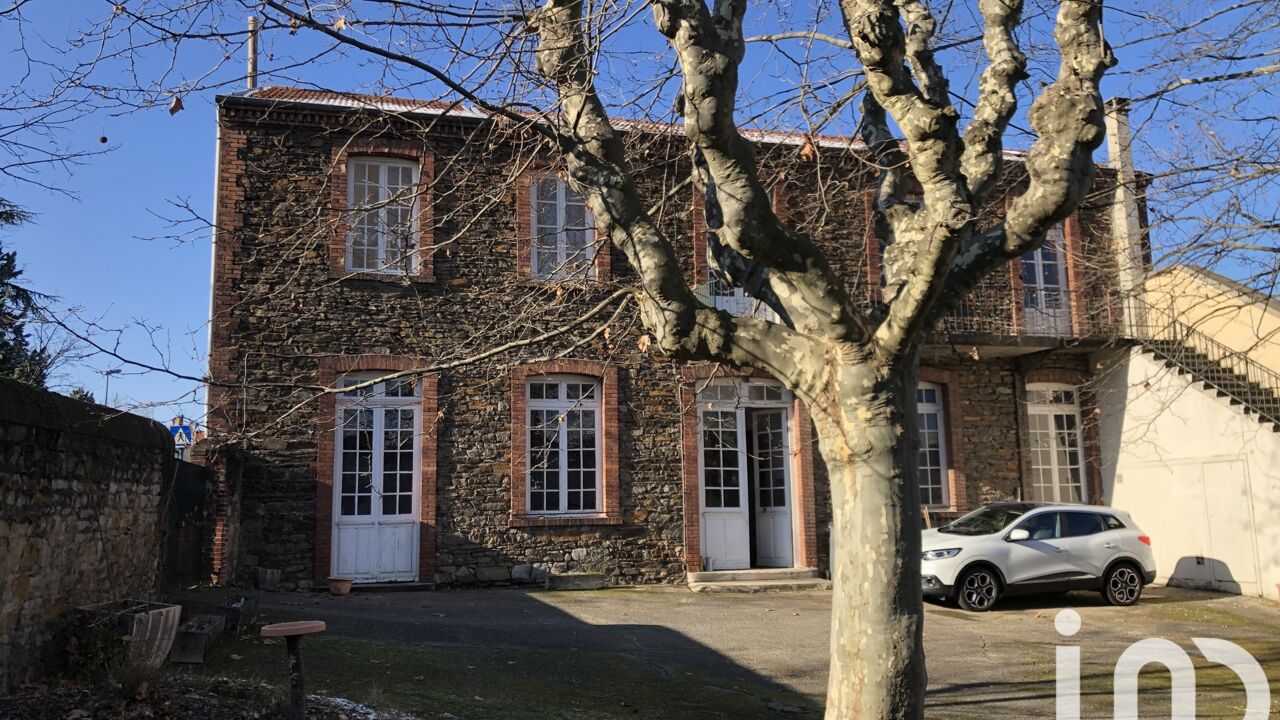 maison 7 pièces 230 m2 à vendre à Saint-Chamond (42400)