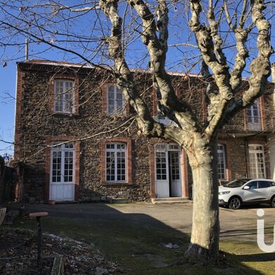 Maison 7 pièces 230 m²