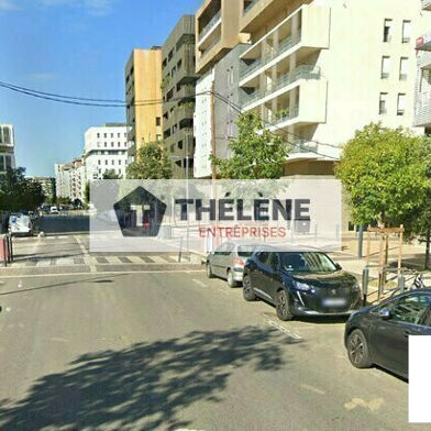 Commerce  819588 €