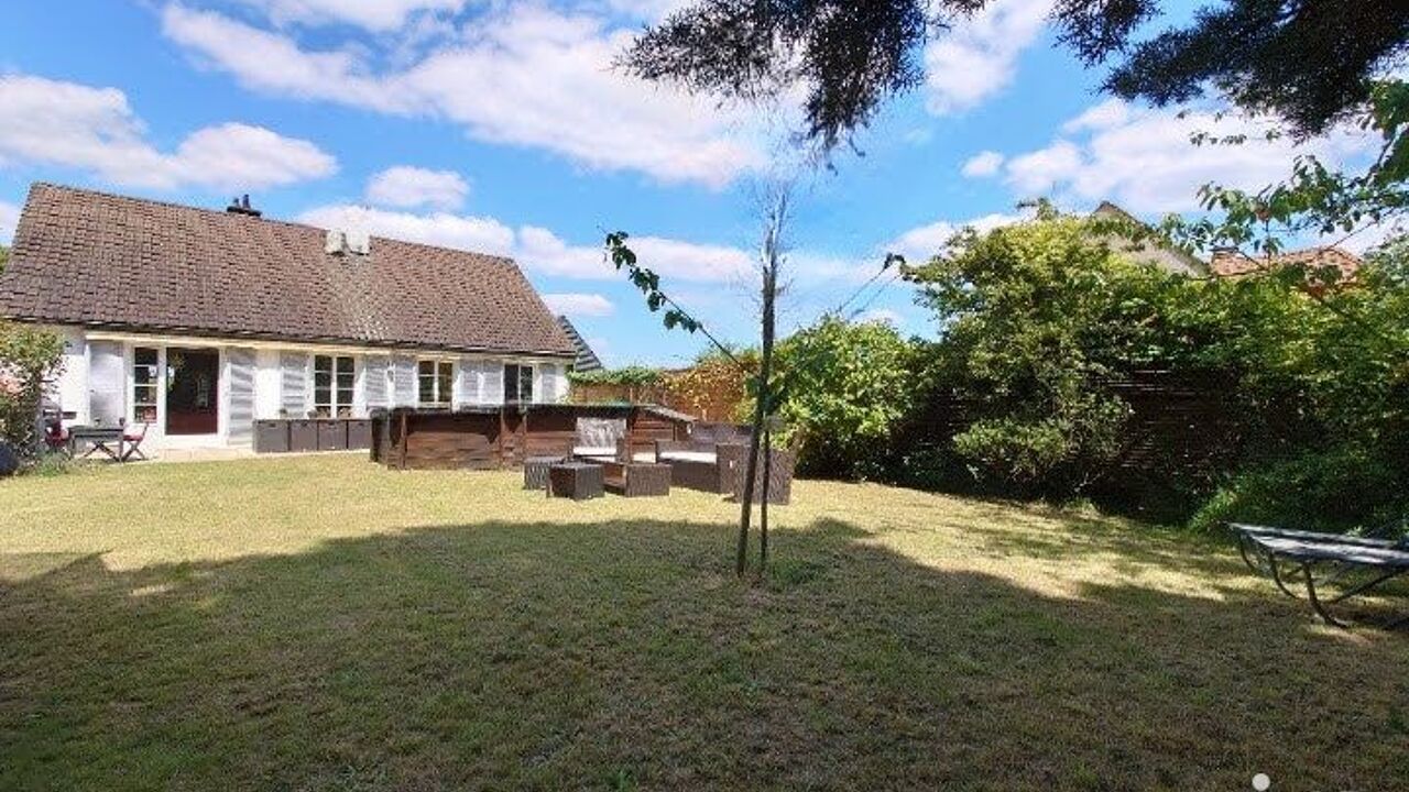 maison 6 pièces 120 m2 à vendre à La Ville-du-Bois (91620)