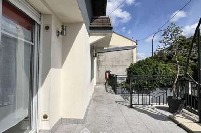 Maison 5 pièces 449000 €