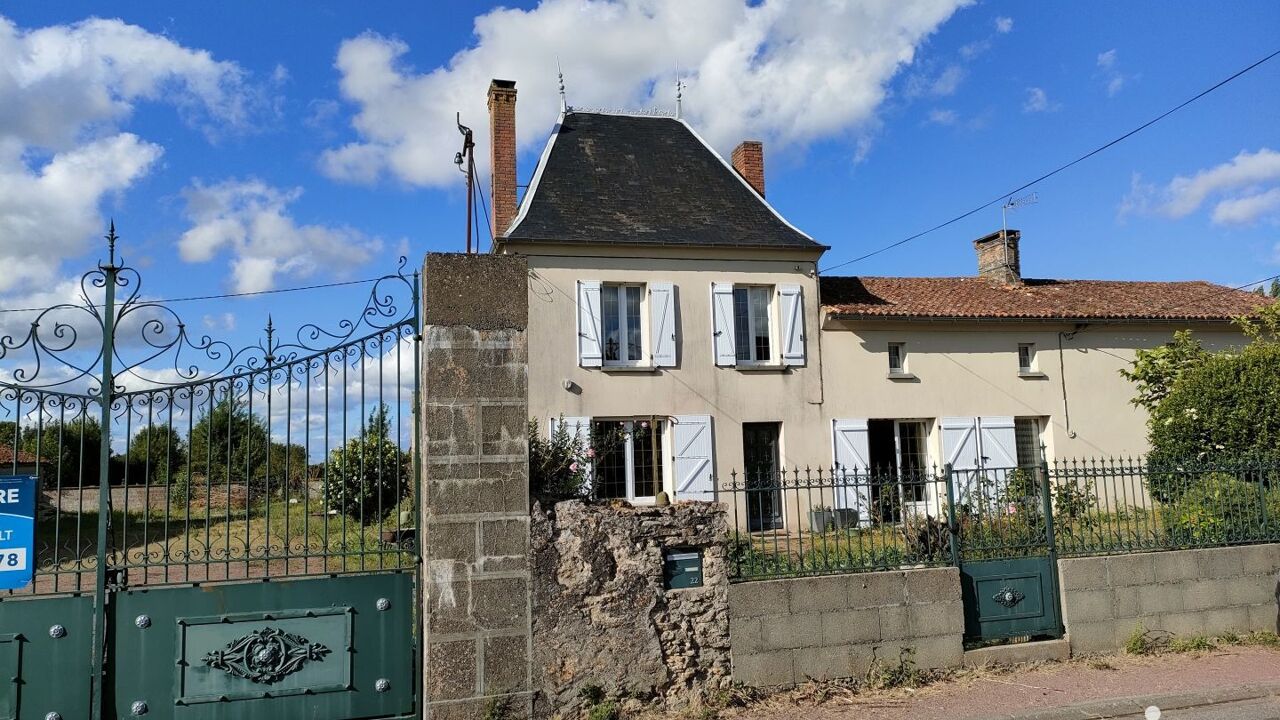 maison 5 pièces 121 m2 à vendre à Thouars (79100)