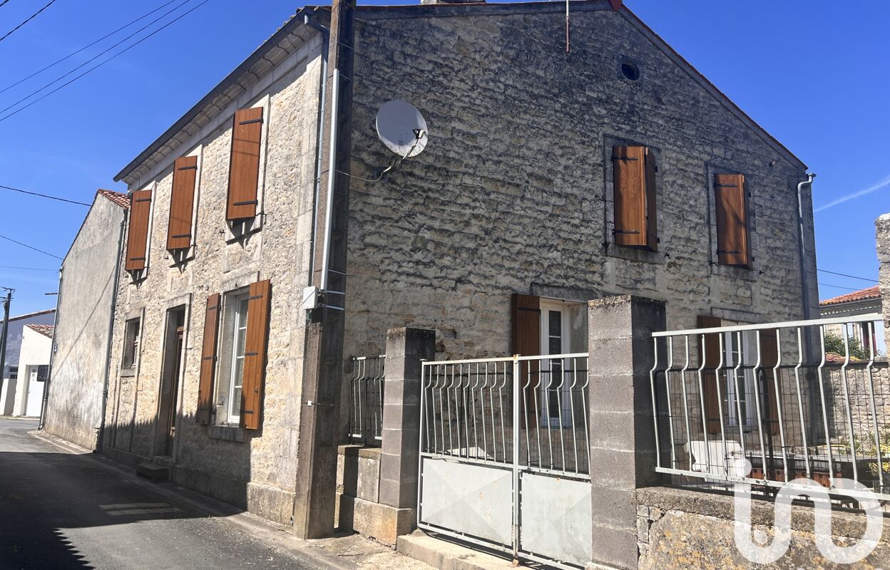 maison 5 pièces 169 m2 à vendre à Ardillières (17290)