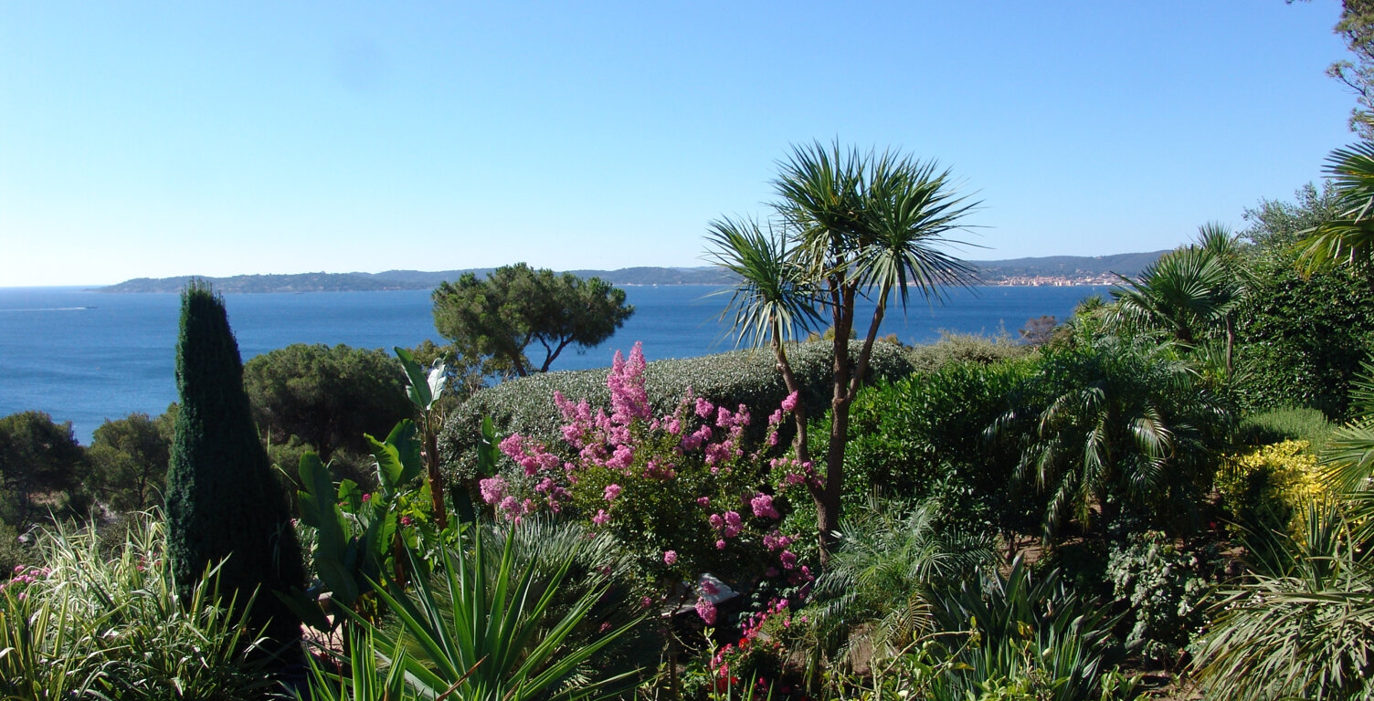 SUPERBE VILLA PROVENCALE A VENDRE A SAINTE-MAXIME VUE MER IMP... — photo 1