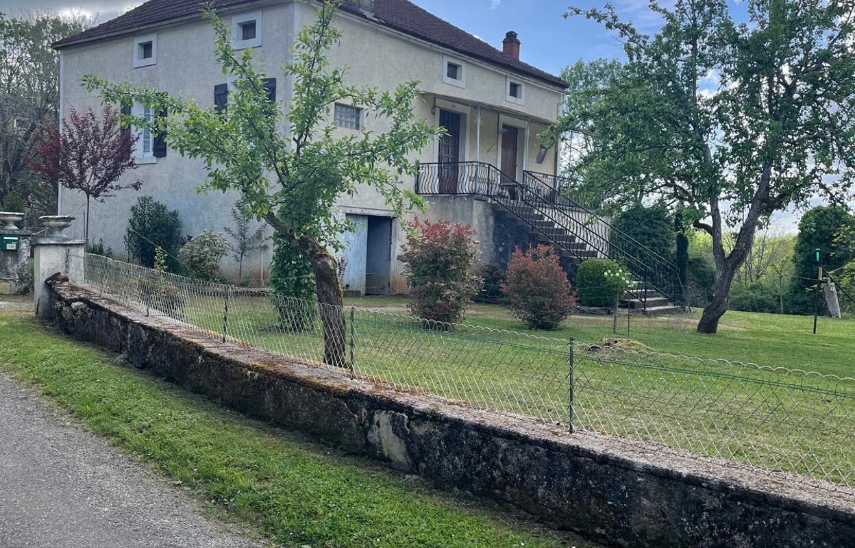 maison 4 pièces 115 m2 à vendre à Labastide-du-Vert (46150)