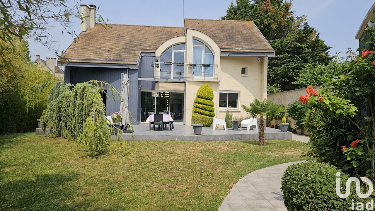 maison 7 pièces 194 m2 à vendre à Cergy (95000)