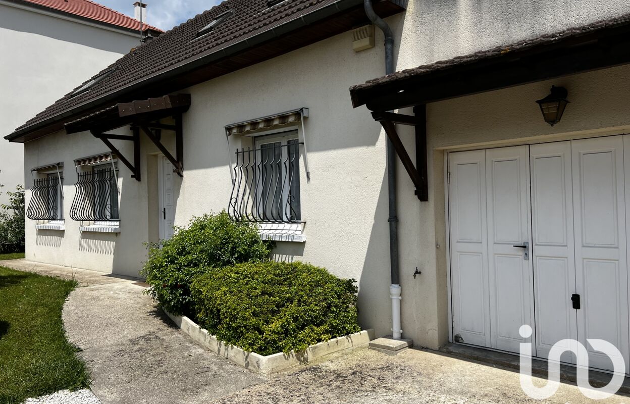 maison 5 pièces 110 m2 à vendre à Brou-sur-Chantereine (77177)