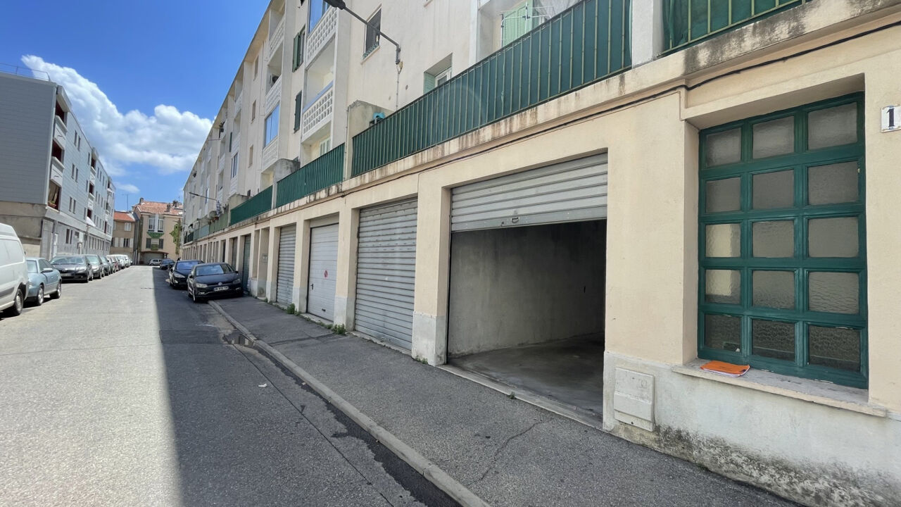 garage  pièces  m2 à louer à Aubagne (13400)